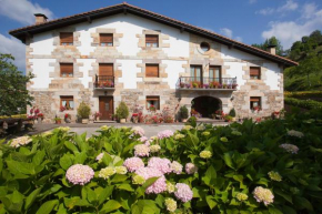  Agroturismo Ibarre  Antzuola